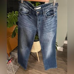 KanCan Straight Crop